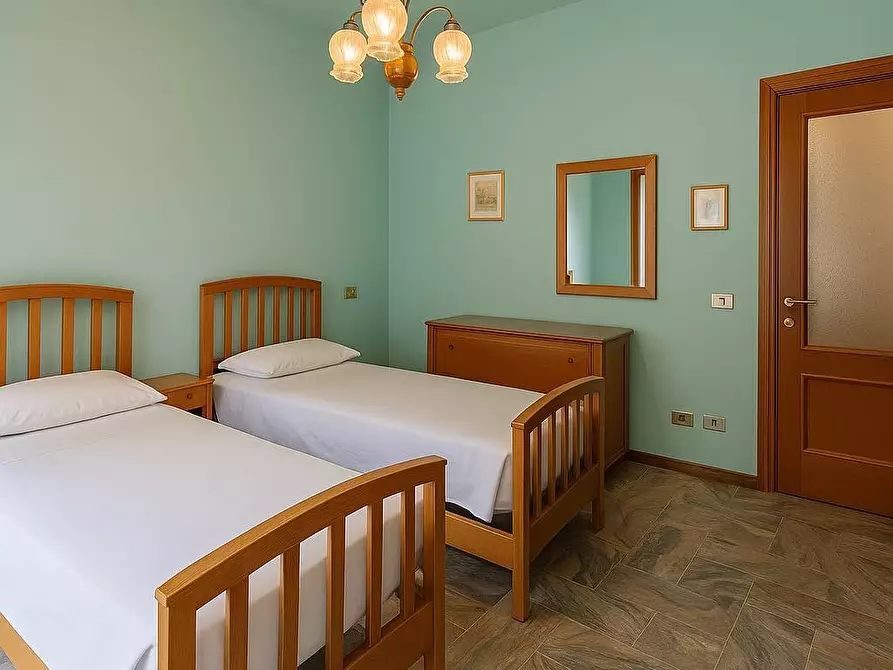 Immagine 8 di Appartamento in vendita  in Via Lame a Grottammare