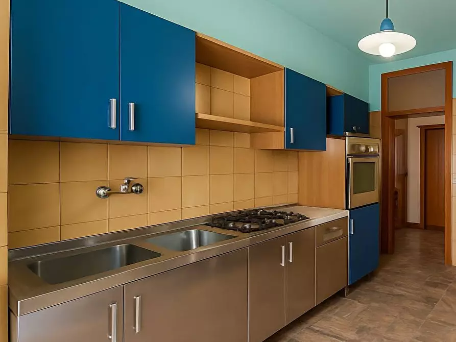 Immagine 14 di Appartamento in vendita  in Via Lame a Grottammare