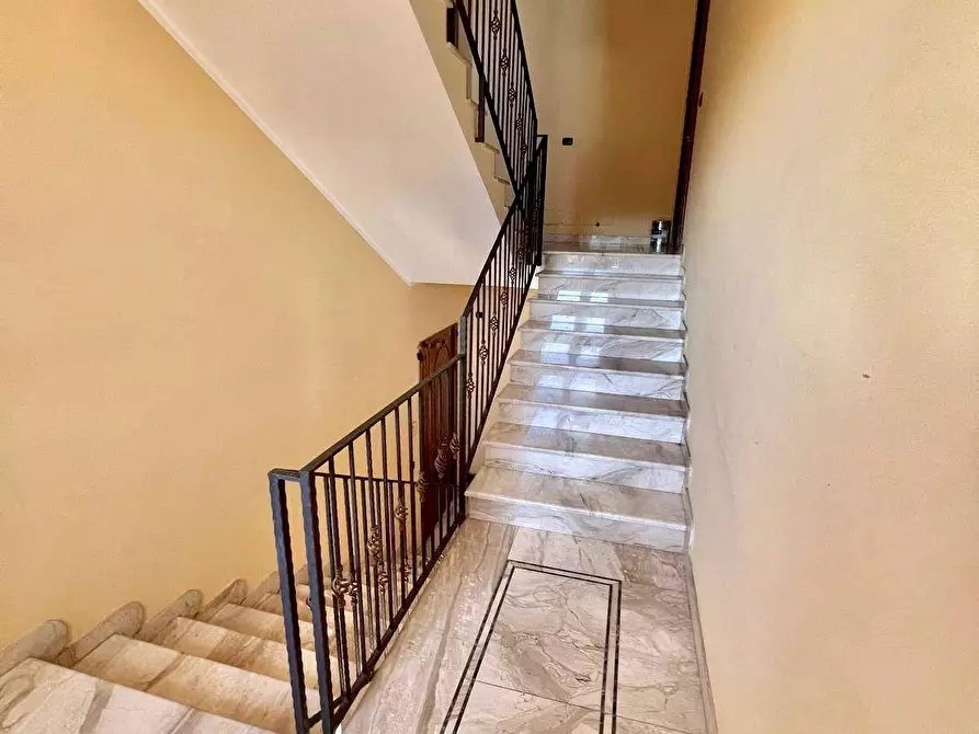 Immagine 9 di Appartamento in vendita  in Via San Francesco a Patria 132 a Giugliano In Campania