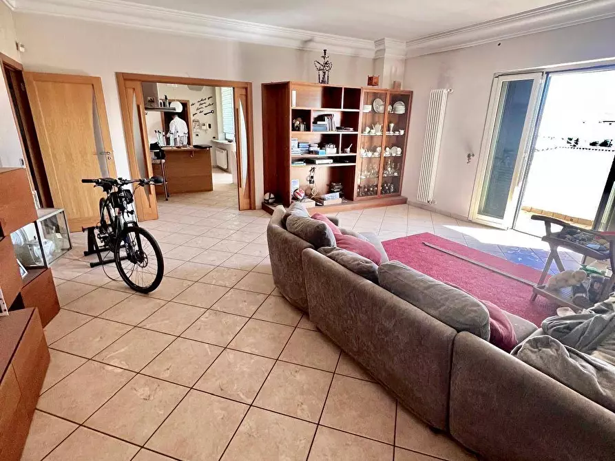 Immagine 24 di Appartamento in vendita  in Via San Francesco a Patria 132 a Giugliano In Campania