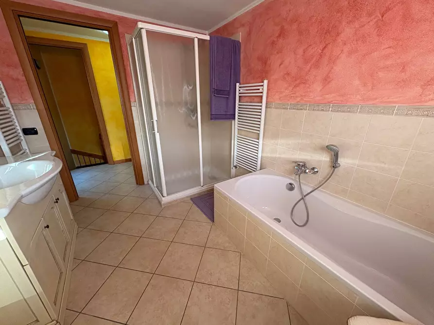 Immagine 15 di Casa semindipendente in vendita  in Via Romentarek a Ardesio