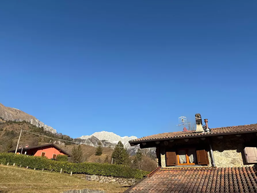 Immagine 21 di Casa semindipendente in vendita  in Via Romentarek a Ardesio