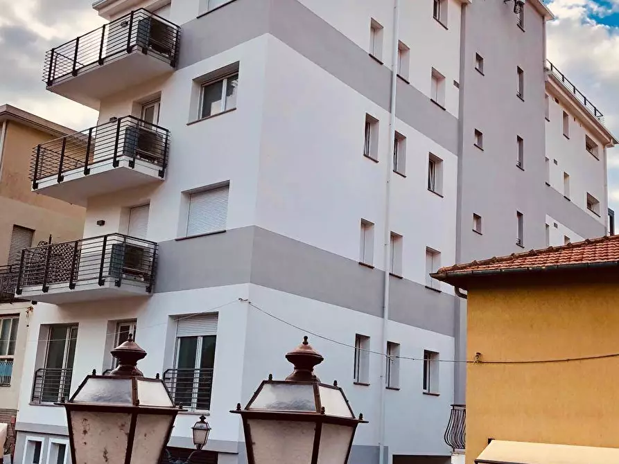 Immagine 21 di Appartamento in vendita  in Via Neghelli 53 a Alassio
