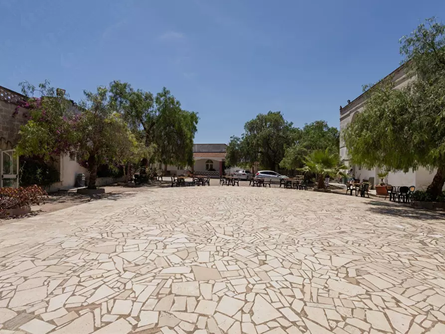 Immagine 38 di Rustico / casale in vendita  in via per francavilla a Sava