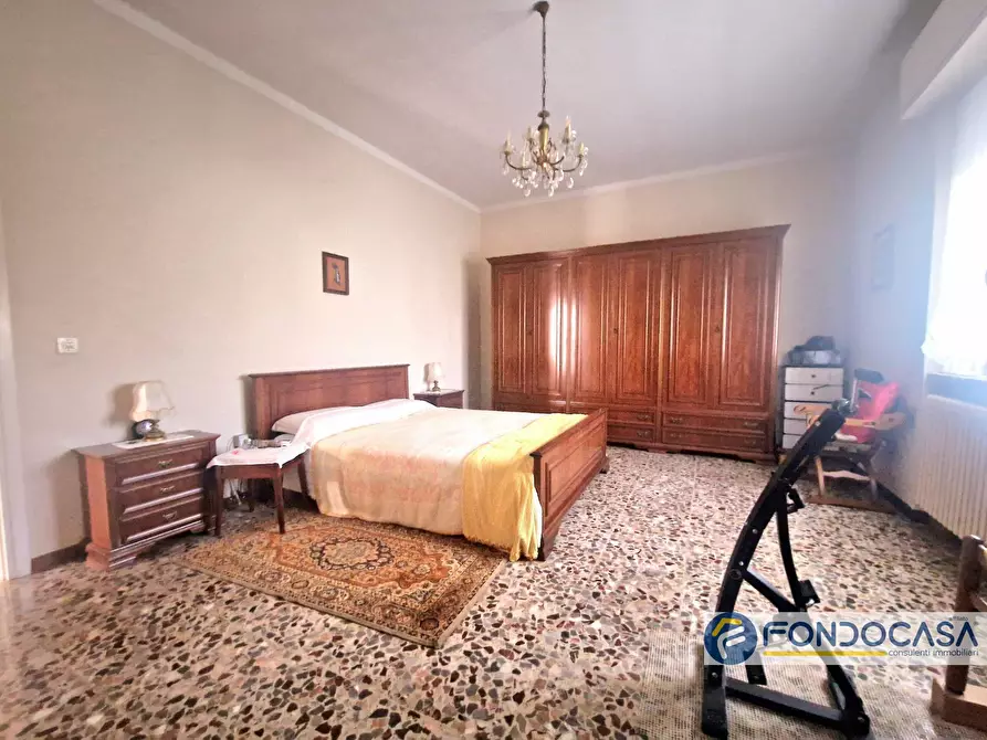 Immagine 15 di Villa in vendita  25 a Travagliato