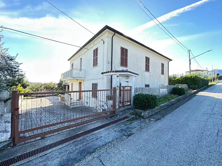 Immagine 56 di Casa indipendente in vendita  in Contrada Santa Reparata 15 a Civitella Del Tronto