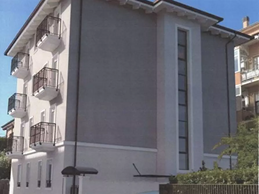 Immagine 3 di Appartamento in vendita  in Via Calatafimi a San Benedetto Del Tronto