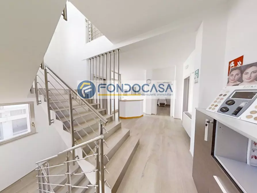 Immagine 5 di Ufficio in vendita  in Via Santagostino 7 a Tricase