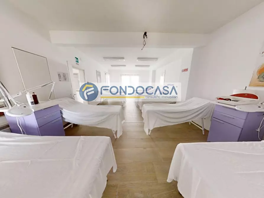 Immagine 9 di Ufficio in vendita  in Via Santagostino 7 a Tricase