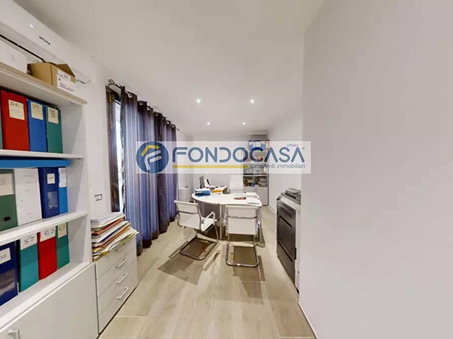 Immagine 24 di Ufficio in vendita  in Via Santagostino 7 a Tricase