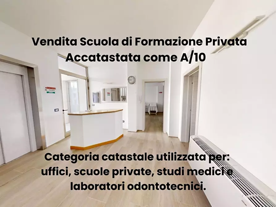 Immagine 1 di Ufficio in vendita  in Via Santagostino 7 a Tricase