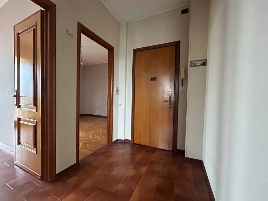 Immagine 4 di Appartamento in vendita  in via Torino 198 a Nichelino