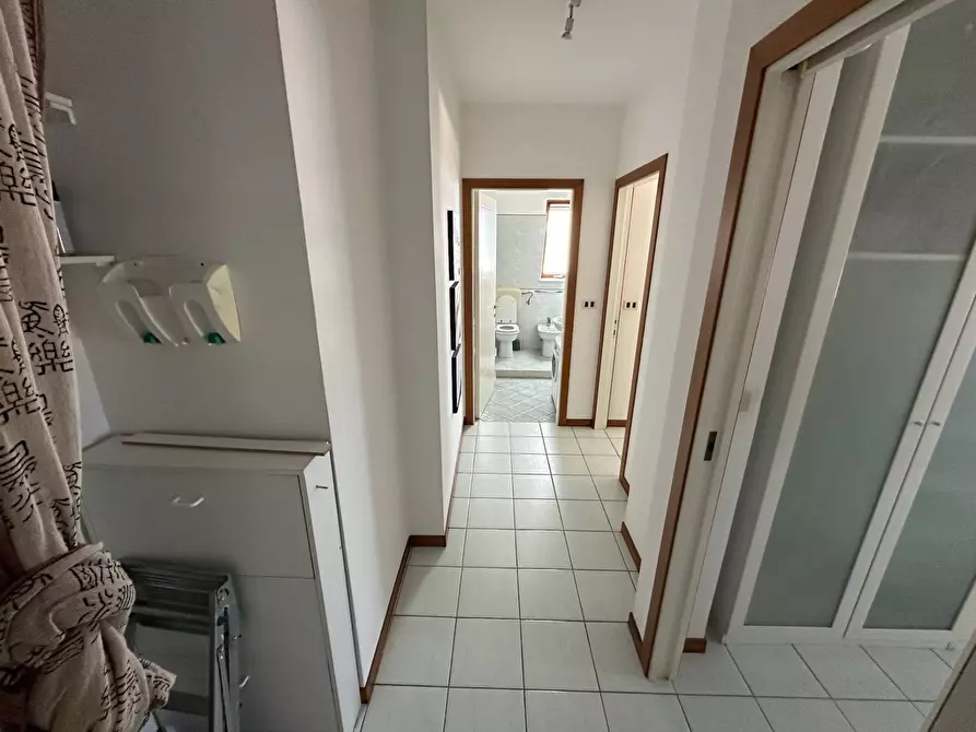 Immagine 18 di Attico in vendita  in Via Calatafimi a San Benedetto Del Tronto