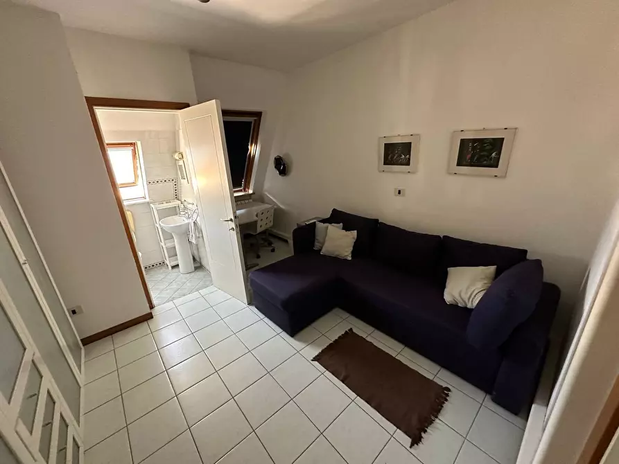 Immagine 30 di Attico in vendita  in Via Calatafimi a San Benedetto Del Tronto