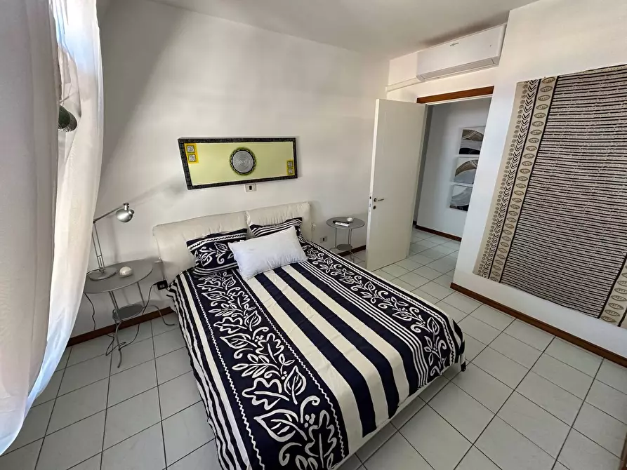 Immagine 31 di Attico in vendita  in Via Calatafimi a San Benedetto Del Tronto