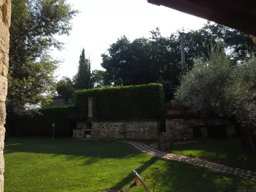 Immagine 39 di Villa in vendita  in Via tre Ottobre a Ascoli Piceno