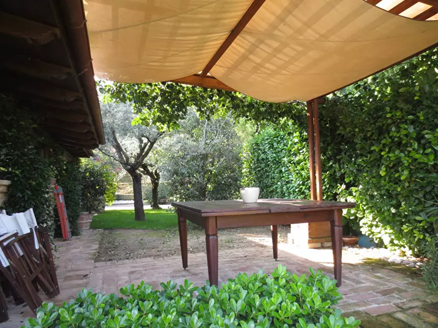 Immagine 46 di Villa in vendita  in Via tre Ottobre a Ascoli Piceno