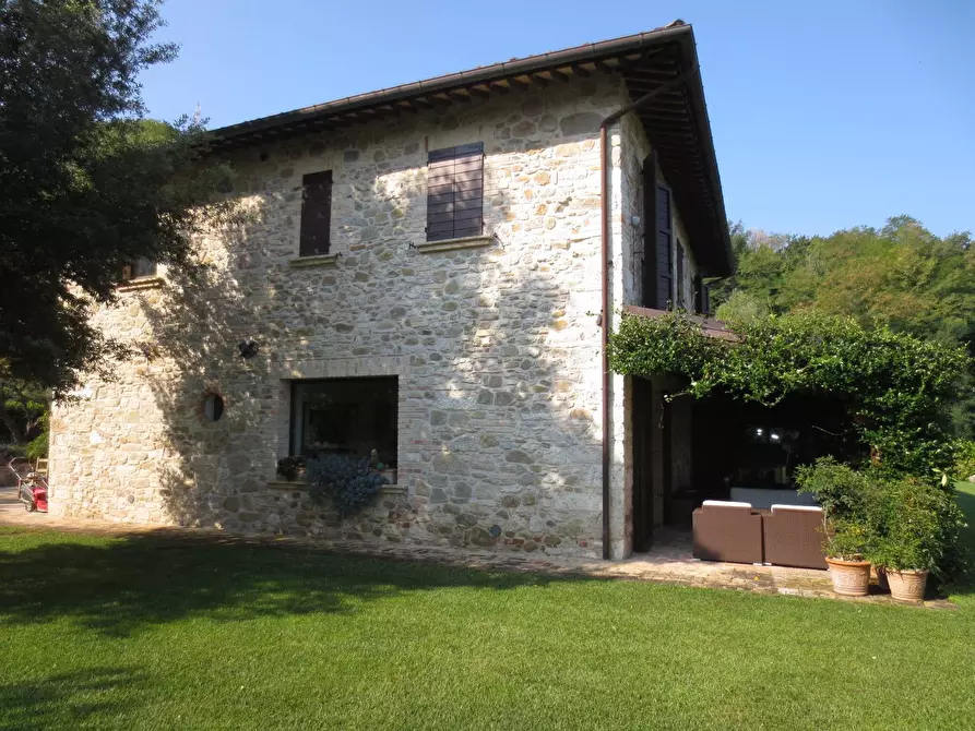 Immagine 51 di Villa in vendita  in Via tre Ottobre a Ascoli Piceno