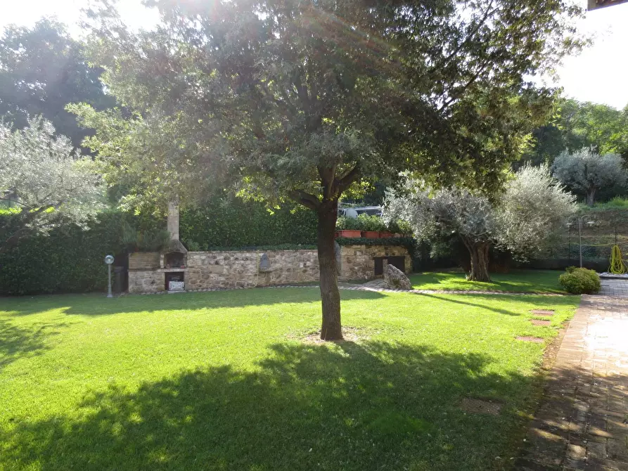Immagine 53 di Villa in vendita  in Via tre Ottobre a Ascoli Piceno