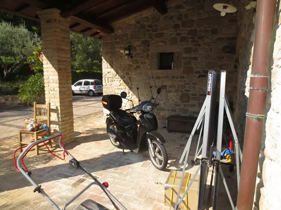 Immagine 54 di Villa in vendita  in Via tre Ottobre a Ascoli Piceno