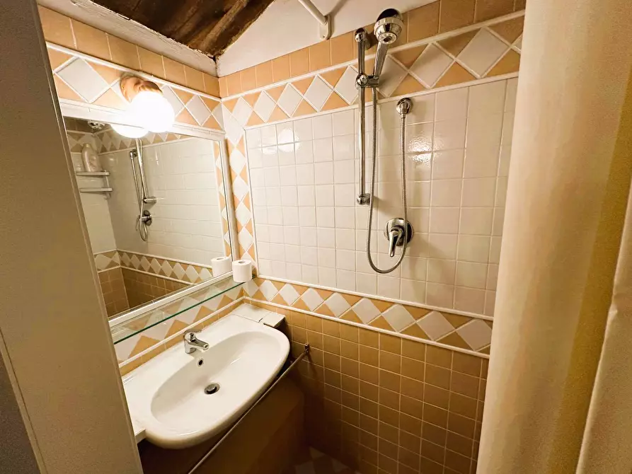 Immagine 8 di Casa indipendente in vendita  in Via Palestro a San Benedetto Del Tronto