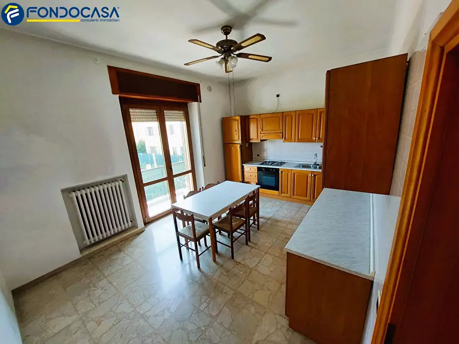 Immagine 10 di Appartamento in vendita  a San Benedetto Del Tronto