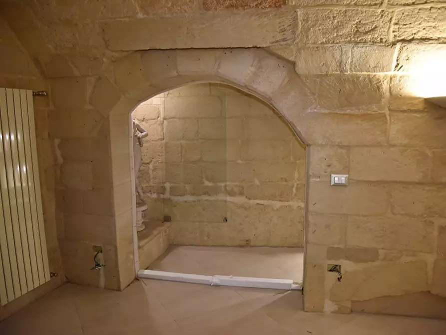 Immagine 32 di Casa indipendente in vendita  in VIA BASSEO 9 a Lecce