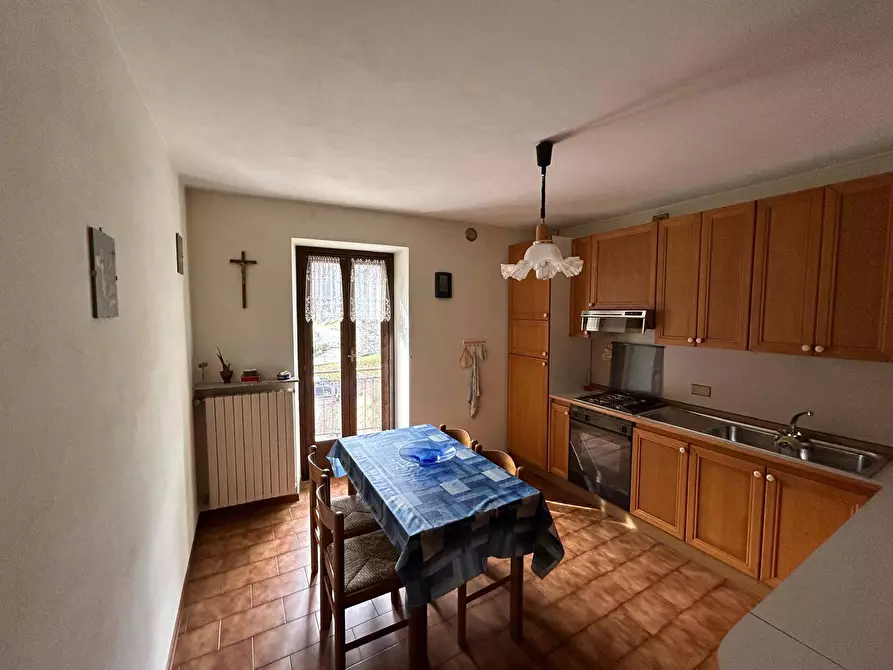 Immagine 11 di Casa semindipendente in vendita  in Via Oneta a Ardesio