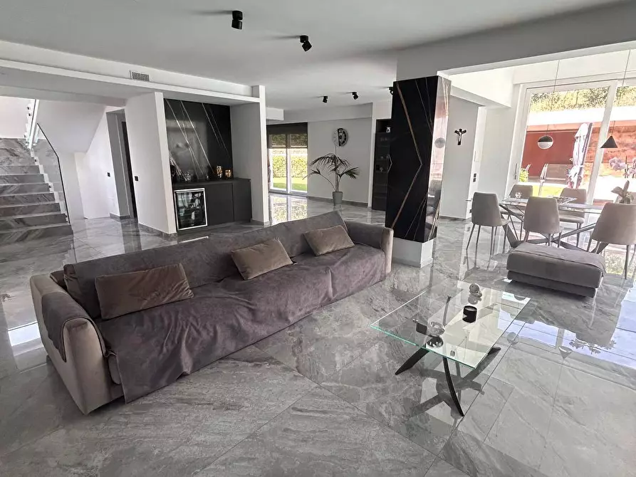 Immagine 47 di Villa in vendita  in c.da novesoldi 11 a Aiello Del Sabato