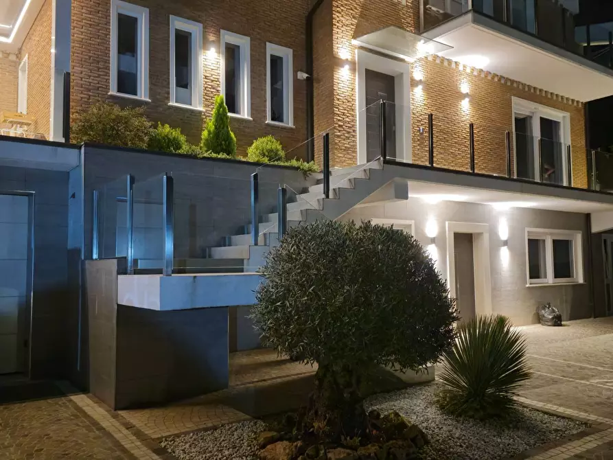 Immagine 1 di Villa in vendita  in c.da novesoldi 11 a Aiello Del Sabato