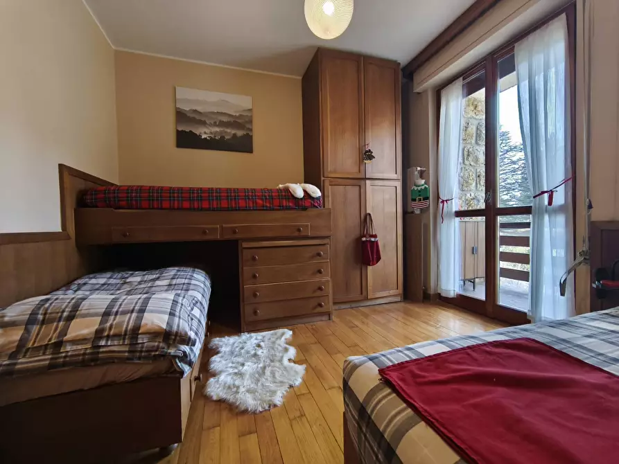 Immagine 10 di Appartamento in affitto  in Via Della Luna a Ardesio