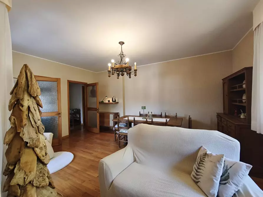 Immagine 3 di Appartamento in affitto  in Via Della Luna a Ardesio