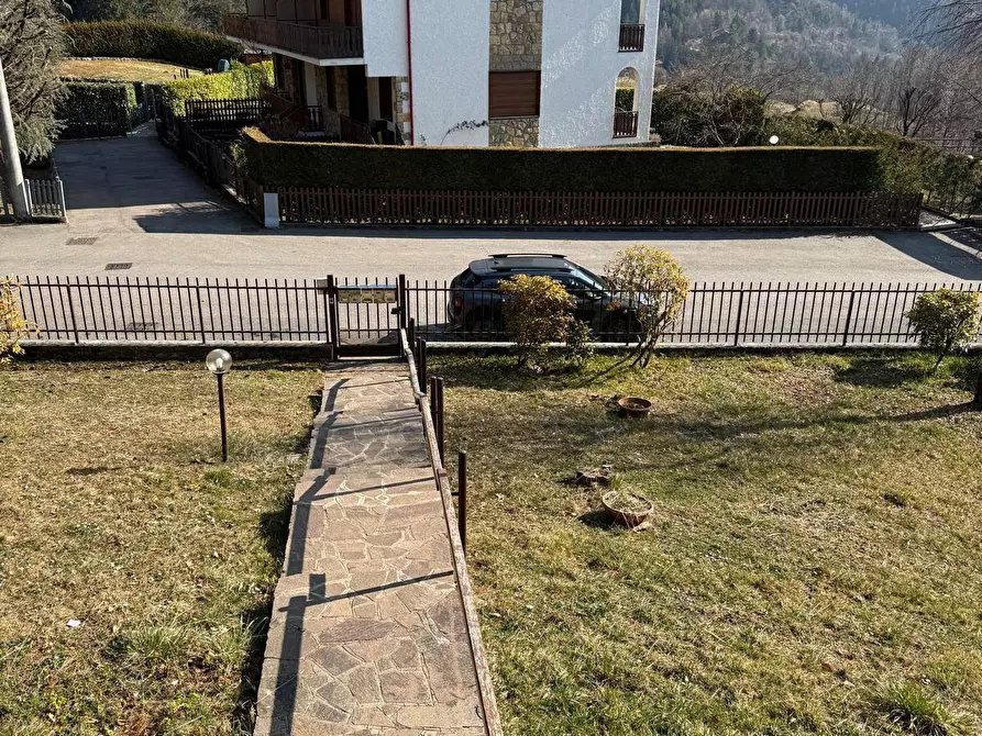 Immagine 23 di Appartamento in affitto  in Via Della Luna a Ardesio