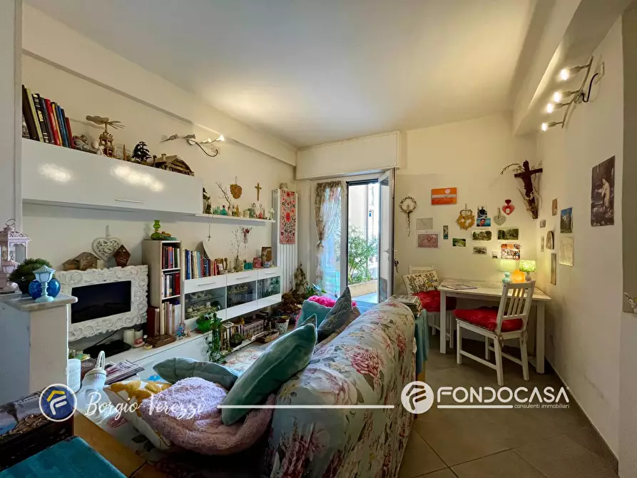 Immagine 5 di Appartamento in vendita  in Via Nazario Sauro a Borgio Verezzi