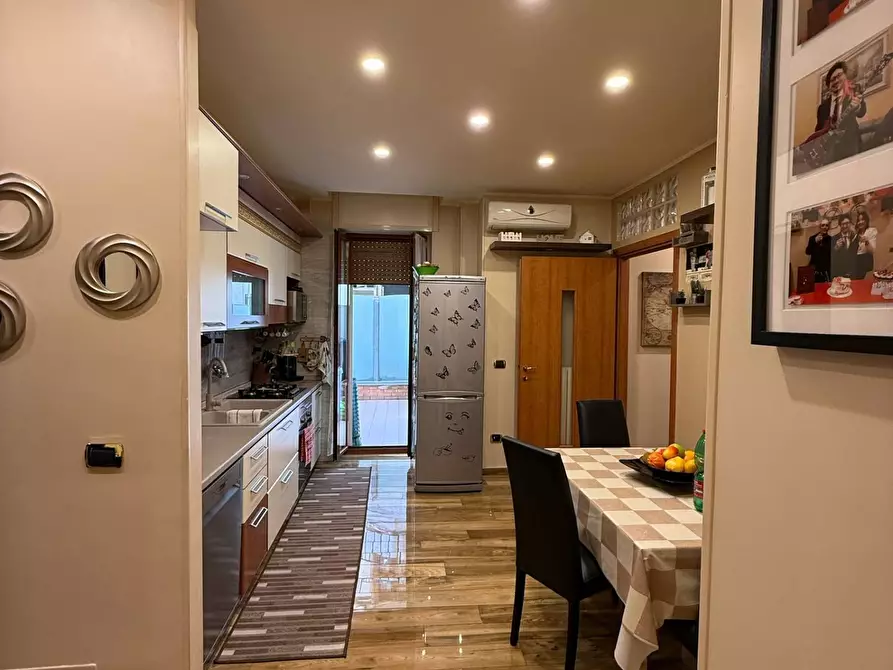 Immagine 3 di Appartamento in vendita  in Via Calata San Vito 60 a Salerno