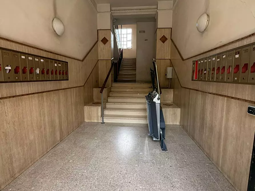 Immagine 18 di Appartamento in vendita  in Via Calata San Vito 60 a Salerno