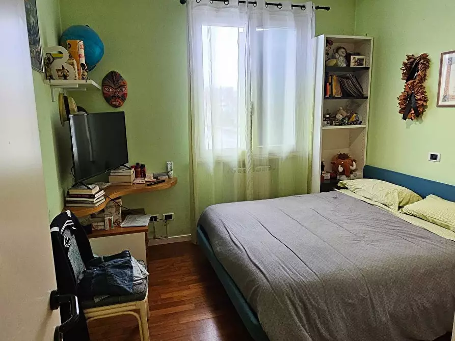 Immagine 10 di Villa in vendita  in Via Fiume Montone Abbandonato a Ravenna