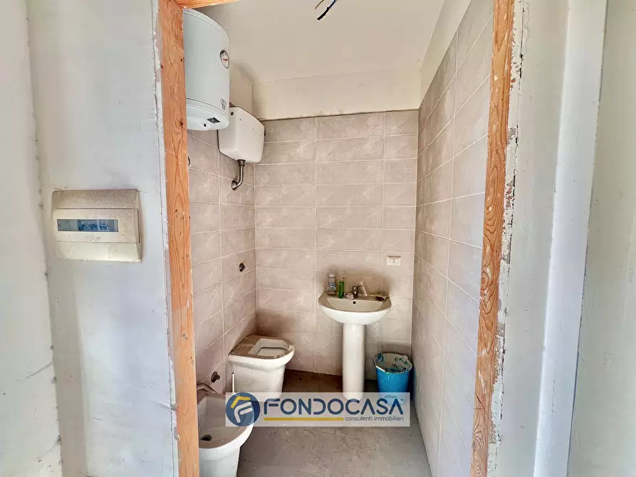 Immagine 5 di Locale commerciale in affitto  in Via di vittorio 5 a Sant'antimo