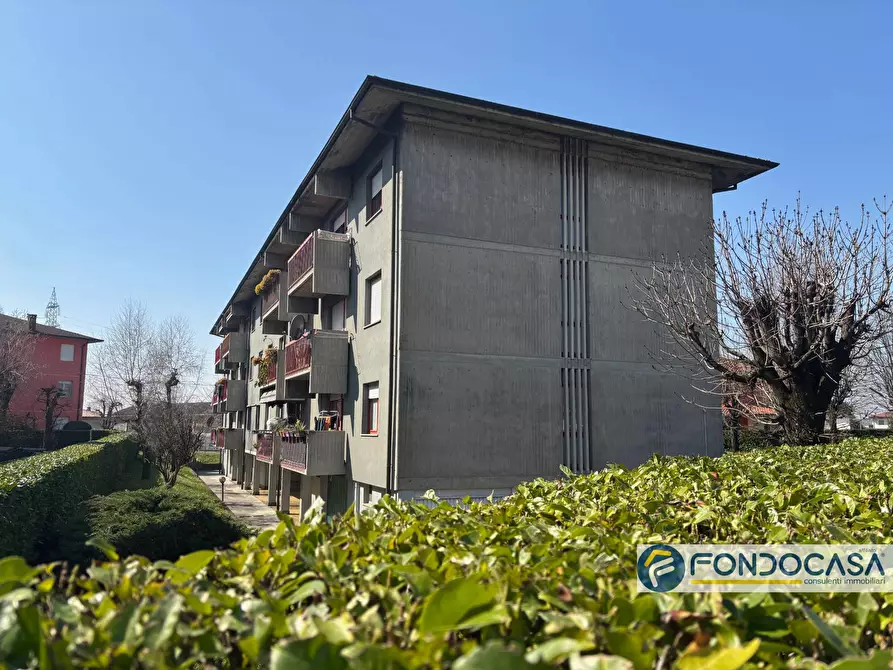 Immagine 23 di Appartamento in vendita  a Castelli Calepio