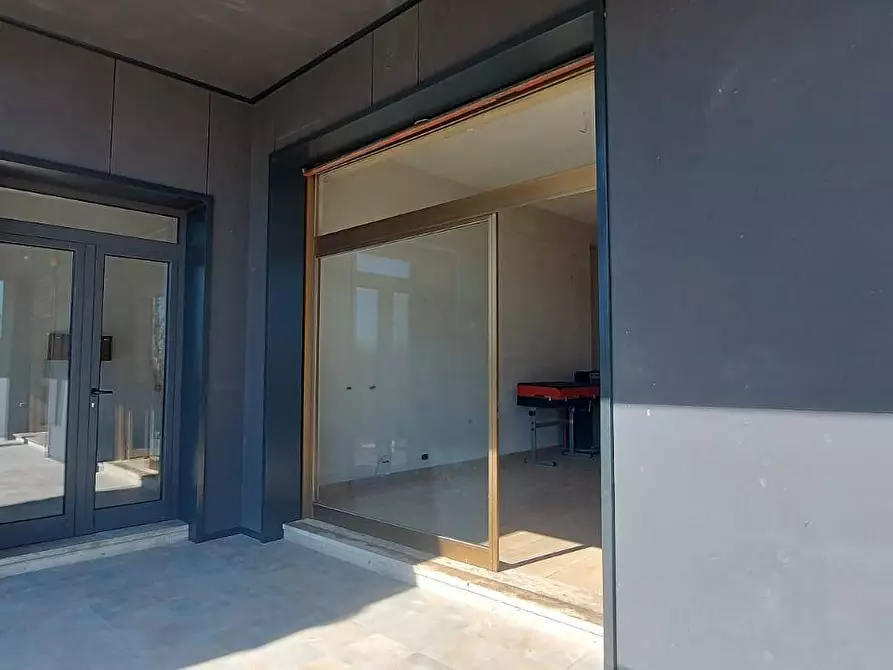 Immagine 4 di Ufficio in affitto  in via alvanella 15 a Monteforte Irpino