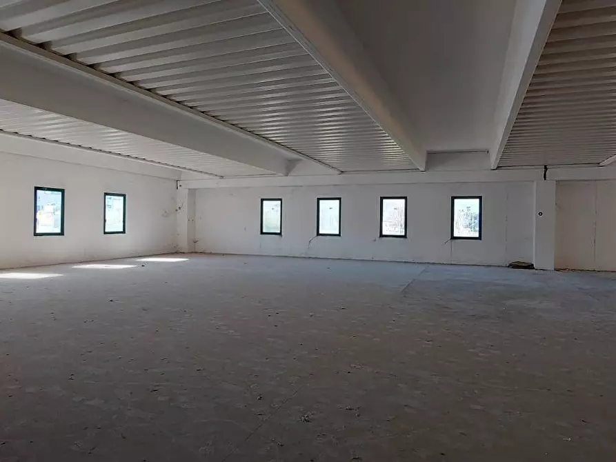 Immagine 3 di Capannone industriale in vendita  in via piano alvanella 12 a Monteforte Irpino