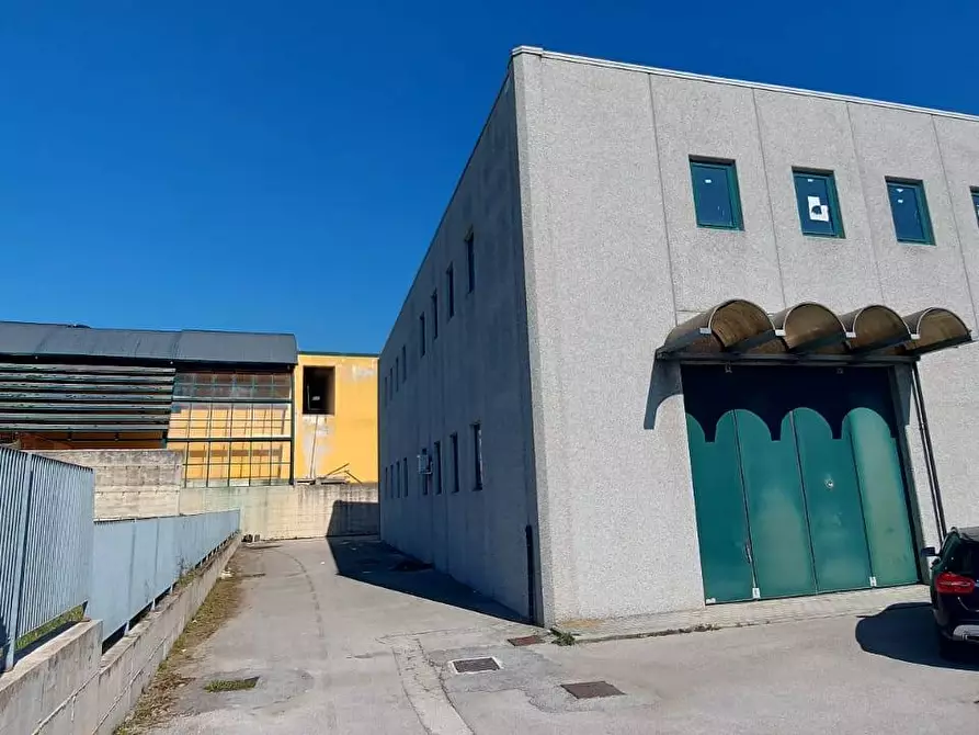 Immagine 5 di Capannone industriale in vendita  in via piano alvanella 12 a Monteforte Irpino