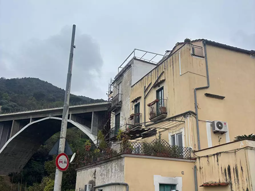 Immagine 15 di Appartamento in vendita  in Via Giuseppe Paesano 51 a Salerno