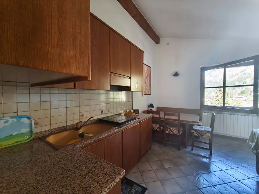 Immagine 16 di Appartamento in vendita  in Via Costa Salaer 80 a Ardesio