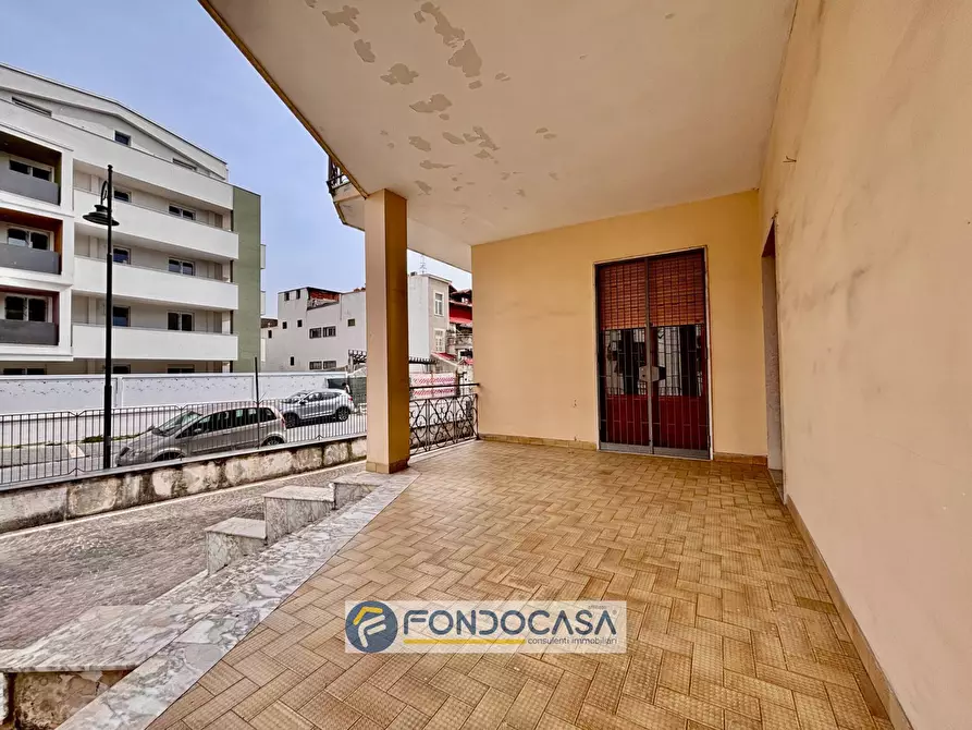 Immagine 3 di Palazzo in vendita  in via filippo turati a Sant'antimo