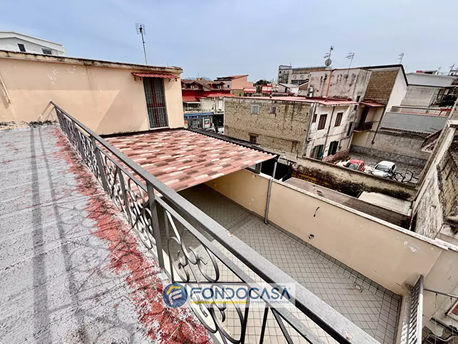 Immagine 20 di Palazzo in vendita  in via filippo turati a Sant'antimo