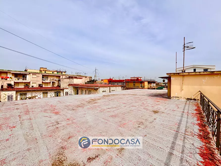 Immagine 21 di Palazzo in vendita  in via filippo turati a Sant'antimo