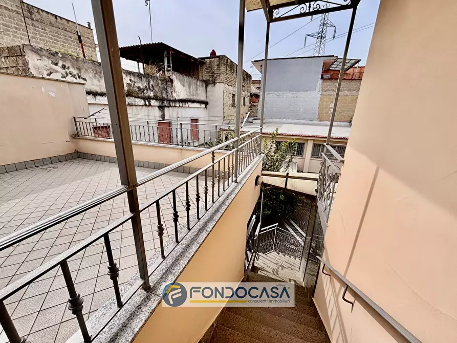 Immagine 27 di Palazzo in vendita  in via filippo turati a Sant'antimo