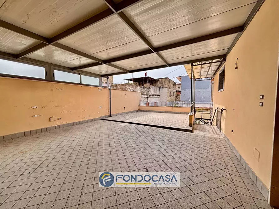 Immagine 31 di Palazzo in vendita  in via filippo turati a Sant'antimo