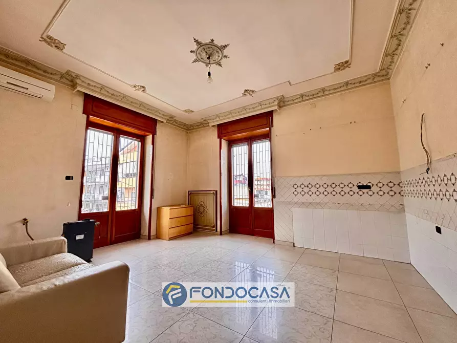 Immagine 56 di Palazzo in vendita  in via filippo turati a Sant'antimo